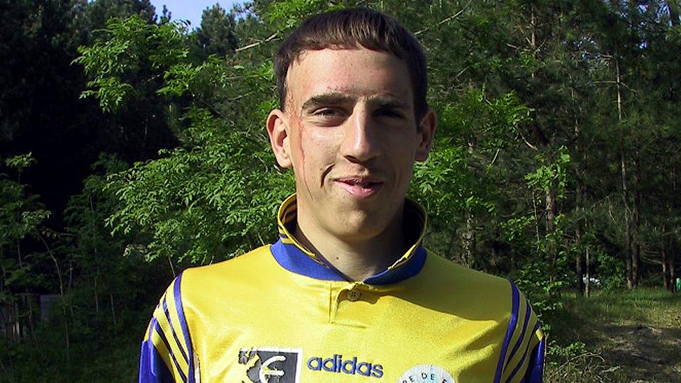 Debutó en el Union Sportive de Boulogne como profesional